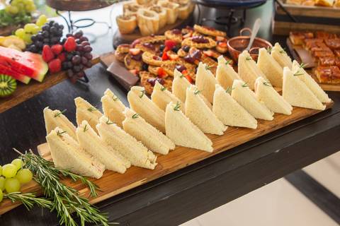 batizado brasilia df paroquia sao joão paulo ii águas claras batismo benção irmãos bebe criança distrito federal book fotografo fotografa fotografia leticia franco decoração recepção bolo doces'