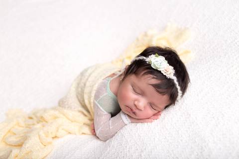 bebê recém nascido newborn brasilia fotografa fotografo fotógrafa brasília df distrito federal baby bebe reborn book melhor leticia franco letícia lifestyle '