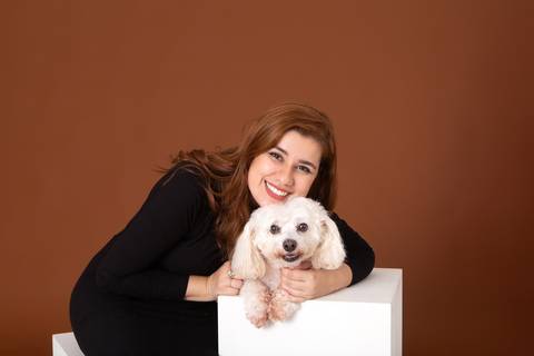 ensaio pet em brasília leticia franco fotografia mia gata gato foto do rosto poodle'