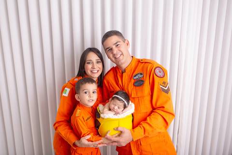 bebê recém nascido newborn brasilia fotografa fotografo fotógrafa brasília df distrito federal baby bebe reborn book melhor leticia franco letícia lifestyle'