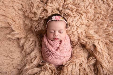 bebê recém nascido newborn brasilia fotografa fotografo fotógrafa brasília df distrito federal baby bebe reborn book melhor leticia franco letícia lifestyle'