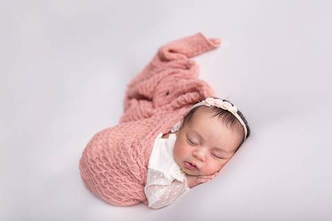 bebê recém nascido newborn brasilia fotografa fotografo fotógrafa brasília df distrito federal baby bebe reborn book melhor leticia franco letícia lifestyle'