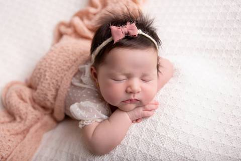 bebê recém nascido newborn brasilia fotografa fotografo fotógrafa brasília df distrito federal baby bebe reborn book melhor leticia franco letícia lifestyle
'