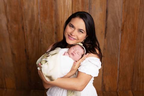 bebê recém nascido newborn brasilia fotografa fotografo fotógrafa brasília df distrito federal baby bebe reborn book melhor leticia franco letícia lifestyle
'