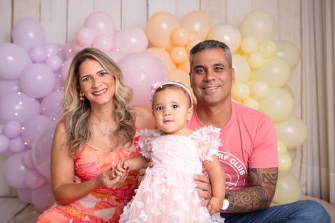 baby bebe brasília brasilia df distrito federal book fotografo fotógrafa fotografa acompanhamento fotografia 12 meses trimestral 1 ano melhor leticia franco letícia smash the cake ensaio com bolo esmagando splash candy colors'