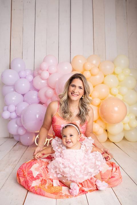 baby bebe brasília brasilia df distrito federal book fotografo fotógrafa fotografa acompanhamento fotografia 12 meses trimestral 1 ano melhor leticia franco letícia smash the cake ensaio com bolo esmagando splash candy colors'
