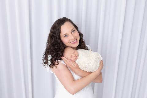 bebê recém nascido newborn brasilia fotografa fotografo fotógrafa brasília df distrito federal baby bebe reborn book melhor leticia franco letícia lifestyle
'