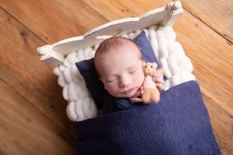 bebê recém nascido newborn brasilia fotografa fotografo fotógrafa brasília df distrito federal baby bebe reborn book melhor leticia franco letícia lifestyle
'