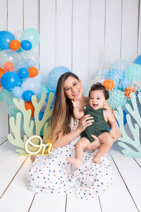 baby bebe brasília brasilia df distrito federal book fotografo fotógrafa fotografa acompanhamento fotografia 12 meses trimestral 1 ano melhor leticia franco letícia smash the cake ensaio com bolo esmagando splash mundo bita fundo do mar'