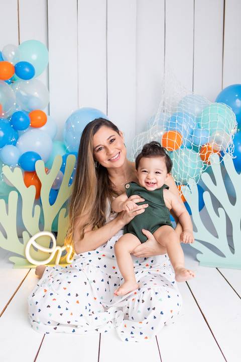 acompanhamento fotografia 12 meses trimestral 1 ano melhor leticia franco letícia smash the cake ensaio com bolo esmagando splash mundo bita fundo do mar'