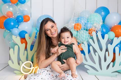 acompanhamento fotografia 12 meses trimestral 1 ano melhor leticia franco letícia smash the cake ensaio com bolo esmagando splash mundo bita fundo do mar'