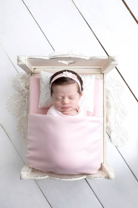 bebê recém nascido newborn brasilia fotografa fotografo fotógrafa brasília df distrito federal baby bebe reborn book melhor leticia franco letícia lifestyle
'