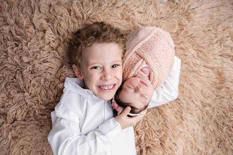 bebê recém nascido newborn brasilia fotografa fotografo fotógrafa brasília df distrito federal baby bebe reborn book melhor leticia franco letícia lifestyle
'