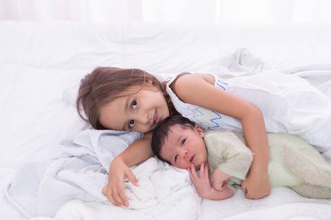 bebê recém nascido newborn brasilia fotografa fotografo fotógrafa brasília df distrito federal baby bebe reborn book melhor leticia franco letícia lifestyle
'