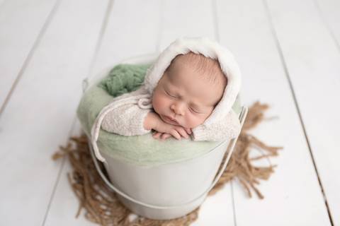 bebê recém nascido newborn brasilia fotografa fotografo fotógrafa brasília df distrito federal baby bebe reborn book melhor leticia franco letícia lifestyle
'