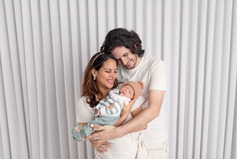 bebê recém nascido newborn brasilia fotografa fotografo fotógrafa brasília df distrito federal baby bebe reborn book melhor leticia franco letícia lifestyle
'