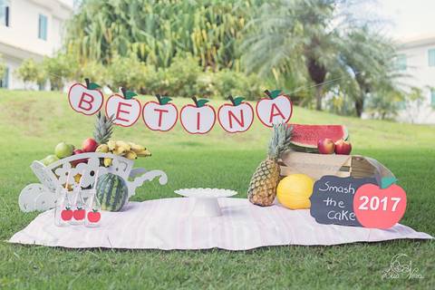 cake smash frutas quitandinha betina decoração gemeas'