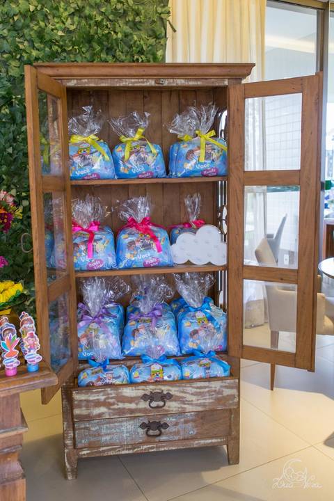 almofadas mundo bita lembrança do aniversário da Amanda 1 ano brasilia'