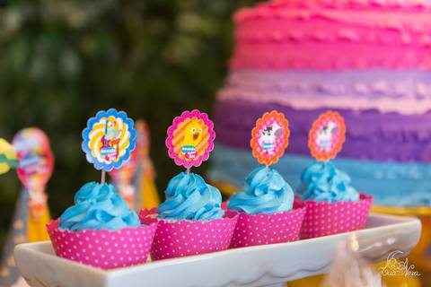 cupcake mundo bita 1 ano brasilia'