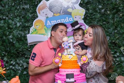 assoprando a vela 1 ano mundo bita amanda brasilia'