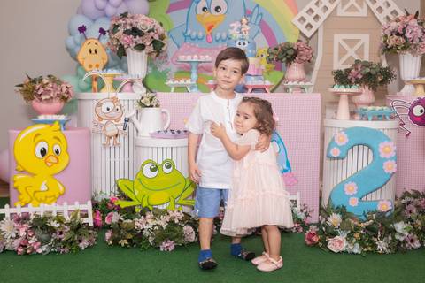 festa infantil 02 anos decoração brasilia df distrito federal book fotografo fotógrafa fotografa fotografia melhor leticia franco letícia galinha pintadinha menina maedoteca picnic'