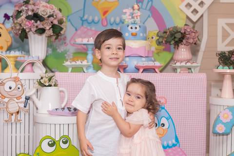 festa infantil 02 anos decoração brasilia df distrito federal book fotografo fotógrafa fotografa fotografia melhor leticia franco letícia galinha pintadinha menina maedoteca picnic'