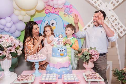 festa infantil 02 anos decoração brasilia df distrito federal book fotografo fotógrafa fotografa fotografia melhor leticia franco letícia galinha pintadinha menina maedoteca picnic'