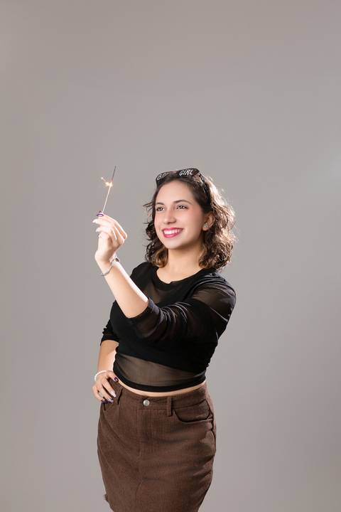 ensaio feminio teen brasilia fotografa fotografo fotógrafa brasília df distrito federal df distrito federal book melhor leticia franco letícia oculos bday girl birthday vela que  solta faisca'