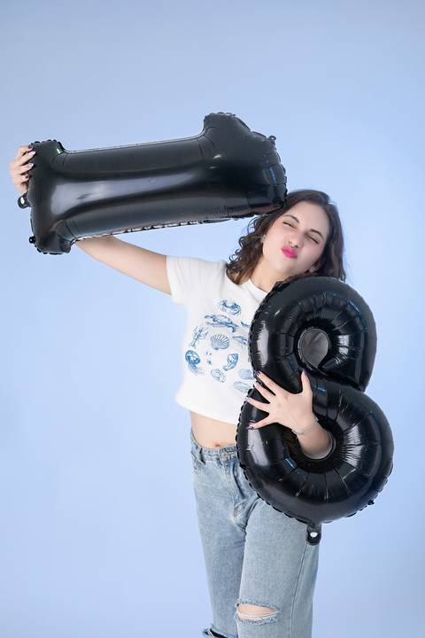 ensaio feminio teen brasilia fotografa fotografo fotógrafa brasília df distrito federal df distrito federal book melhor leticia franco letícia oculos bday girl birthday vela que  solta faisca artista pintura'