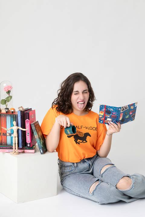 ensaio feminio teen brasilia fotografa fotografo fotógrafa brasília df distrito federal df distrito federal book melhor leticia franco letícia oculos bday girl birthday vela que  solta faisca artista pintura percy jackson leitora kindle livros friends'