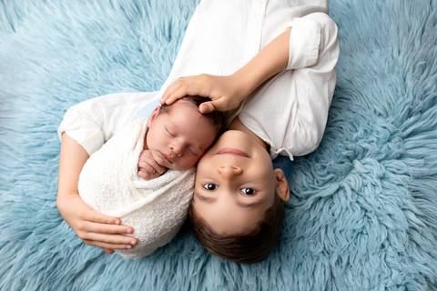 bebê recém nascido newborn brasilia fotografa fotografo fotógrafa brasília df distrito federal baby bebe reborn book melhor leticia franco letícia  wrap enrolado 
astronauta'