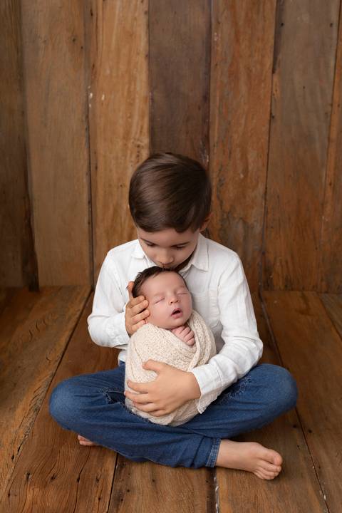bebê recém nascido newborn brasilia fotografa fotografo fotógrafa brasília df distrito federal baby bebe reborn book melhor leticia franco letícia  wrap enrolado 
astronauta'