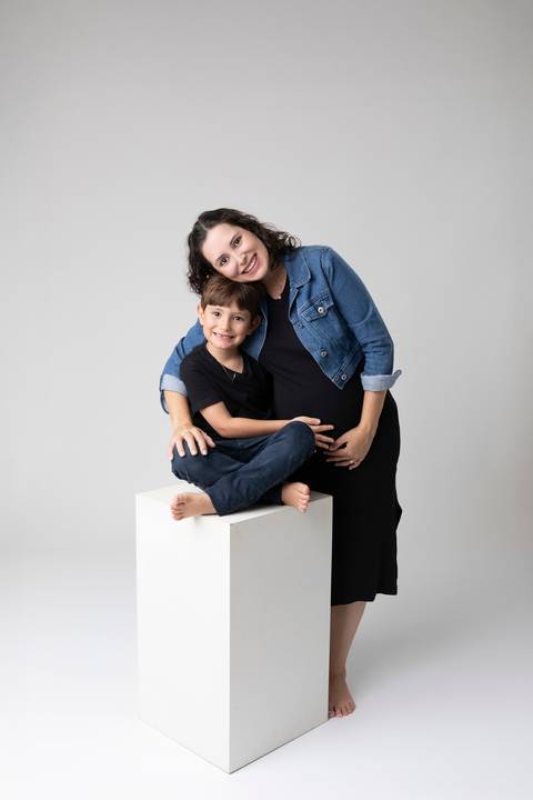 ensaio gestante mamãe lugar dos sonhos bebê recém nascido newborn brasilia fotografa fotografo fotógrafa brasília df distrito federal baby bebe reborn df distrito federal book melhor leticia franco letícia ensaio em estúdio dia das mães 2025'