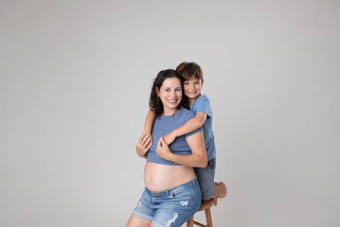 ensaio gestante mamãe lugar dos sonhos bebê recém nascido newborn brasilia fotografa fotografo fotógrafa brasília df distrito federal baby bebe reborn df distrito federal book melhor leticia franco letícia ensaio em estúdio dia das mães 2025'