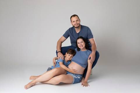 ensaio gestante mamãe lugar dos sonhos bebê recém nascido newborn brasilia fotografa fotografo fotógrafa brasília df distrito federal baby bebe reborn df distrito federal book melhor leticia franco letícia ensaio em estúdio dia das mães 2025'