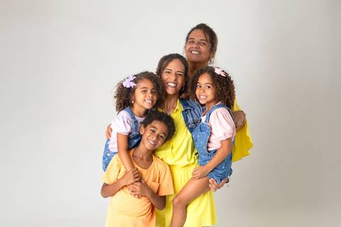 ensaio familia brasilia fotografa fotografo fotógrafa brasília df distrito federal df distrito federal book melhor leticia franco letícia mãe avó filhos e netos'