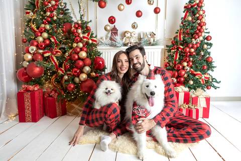 ensaio de natal bebê touca de papai noel brasilia df registrado pela fotógrafa letícia franco papai noel arvore guirlanda pijama carter's carters  trailer neve
ensaio de natal em brasilia brasília'