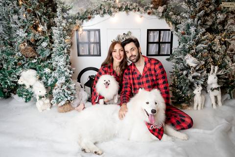 ensaio de natal bebê touca de papai noel brasilia df registrado pela fotógrafa letícia franco papai noel arvore guirlanda pijama carter's carters  trailer neve
ensaio de natal em brasilia brasília'