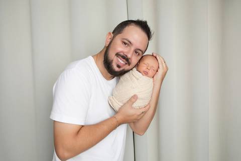 bebê recém nascido newborn brasilia fotografa fotografo fotógrafa brasília df distrito federal baby bebe reborn book melhor leticia franco letícia  wrap enrolado 
gemeos gemelar'