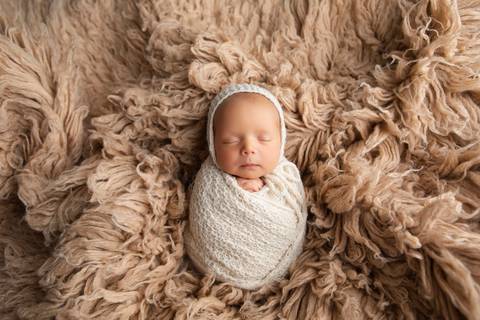 bebê recém nascido newborn brasilia fotografa fotografo fotógrafa brasília df distrito federal baby bebe reborn book melhor leticia franco letícia  wrap enrolado 
gemeos gemelar'