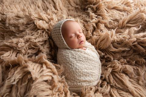 bebê recém nascido newborn brasilia fotografa fotografo fotógrafa brasília df distrito federal baby bebe reborn book melhor leticia franco letícia  wrap enrolado 
gemeos gemelar'