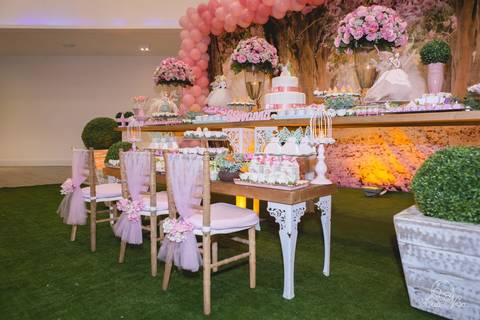 mini cadeiras cadeirinhas mesa bolo jardim das fadas 1 ano tema festa infantil'