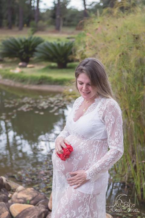 lua nova art e foto leticia amaral ensaio gestante brasilia jardim botanico lago sul linda grávida gabriela daniela vestido de renda branco fotografia fotografo fotografa orçamento orcamento lago jardim japonês'