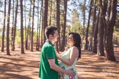 lua nova art e foto leticia amaral ensaio gestante brasilia jardim botanico lago sul linda grávida gabriel karina colorido vestido fotografia fotografo fotografa orçamento orcamento pinheiros pinheiro abacaxi casal amor '