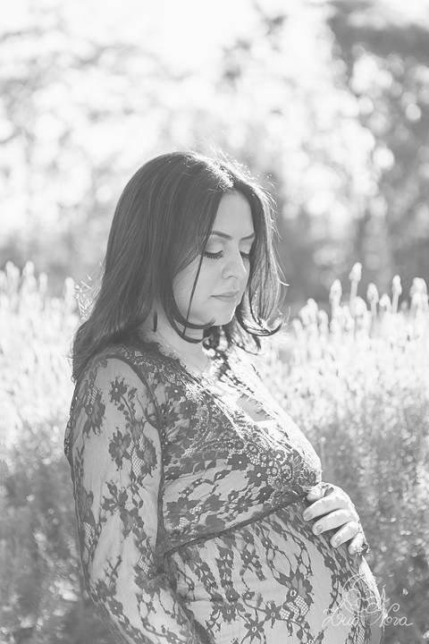 lua nova art e foto leticia amaral ensaio gestante brasilia jardim botanico lago sul linda grávida vitor marcella vestido azul renda longo fotografia fotografo fotografa orçamento orcamento jardim japonês lavanda preto e branco p&b peb'
