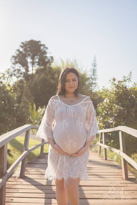lua nova art e foto leticia amaral ensaio gestante brasilia jardim botanico lago sul linda grávida vitor marcella vestido branco renda curto fotografia fotografo fotografa orçamento orcamento jardim ponte de madeira'