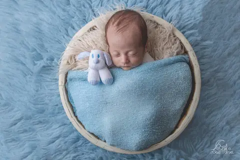 newborn brasilia azul creme tina ursinho naninha cesta cestinha dormindo enrolado wrap'