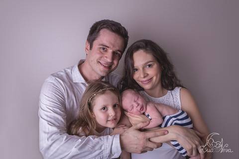 ensaio newborn brasilia df guará azul branco gabriel família mãe mamãe pai papai sister sis irmã '