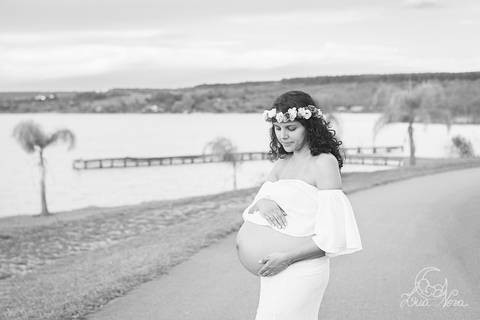 ermida dom bosco gestante usando branco  por do sol brasilia df grávida book marido papai preto e branco por do sol'