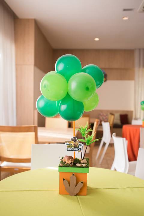 lua nova art e foto leticia amaral franco fotografia mundo dos dinossauros entrada centro de mesa'